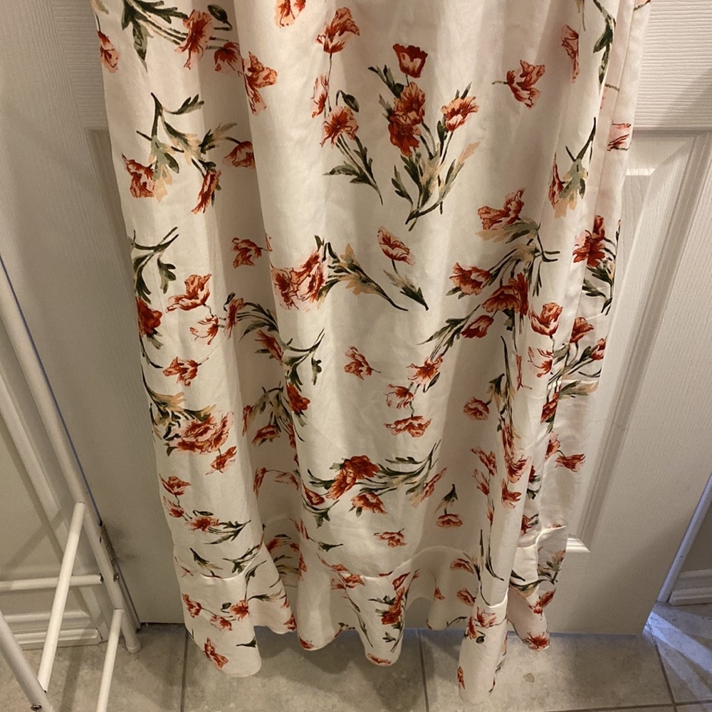 Floral High Low Riffle Off Shoulder Dress - Picture 5 of 5